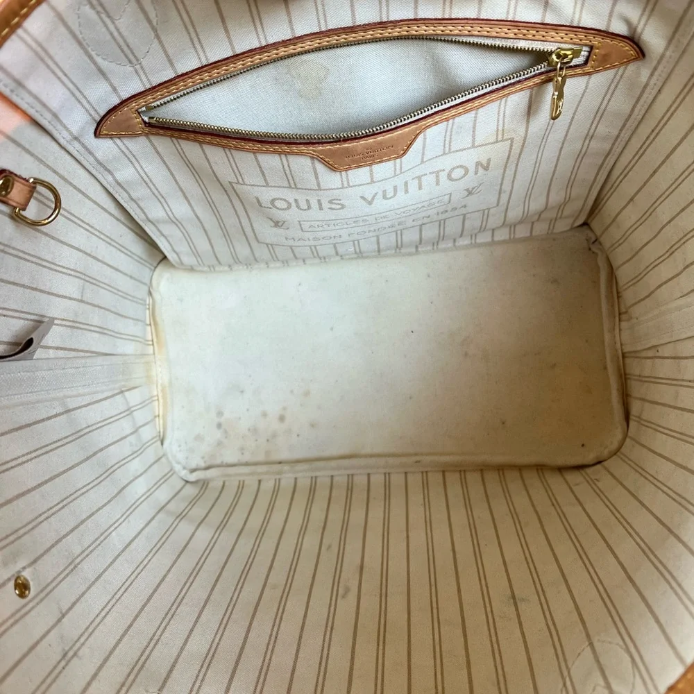 Louis Vuitton Damier Azur Tote with Vachetta Trim - Picture 2 of 16